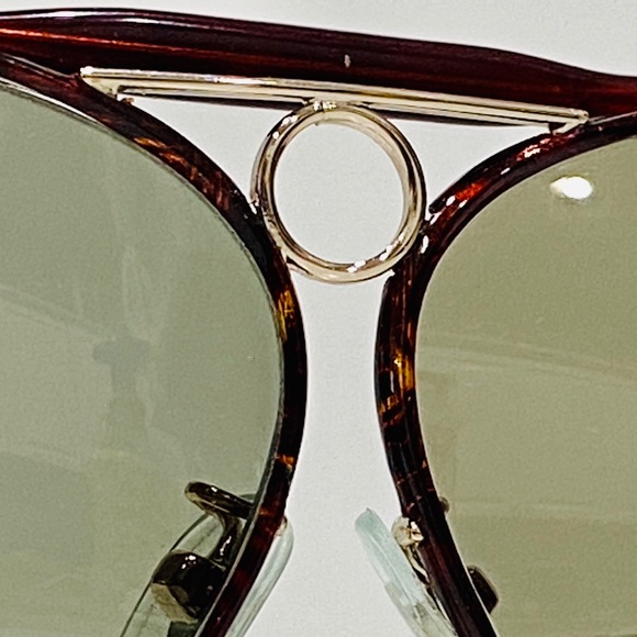 Meet your Posher, Tommy - Picture 15 of 15